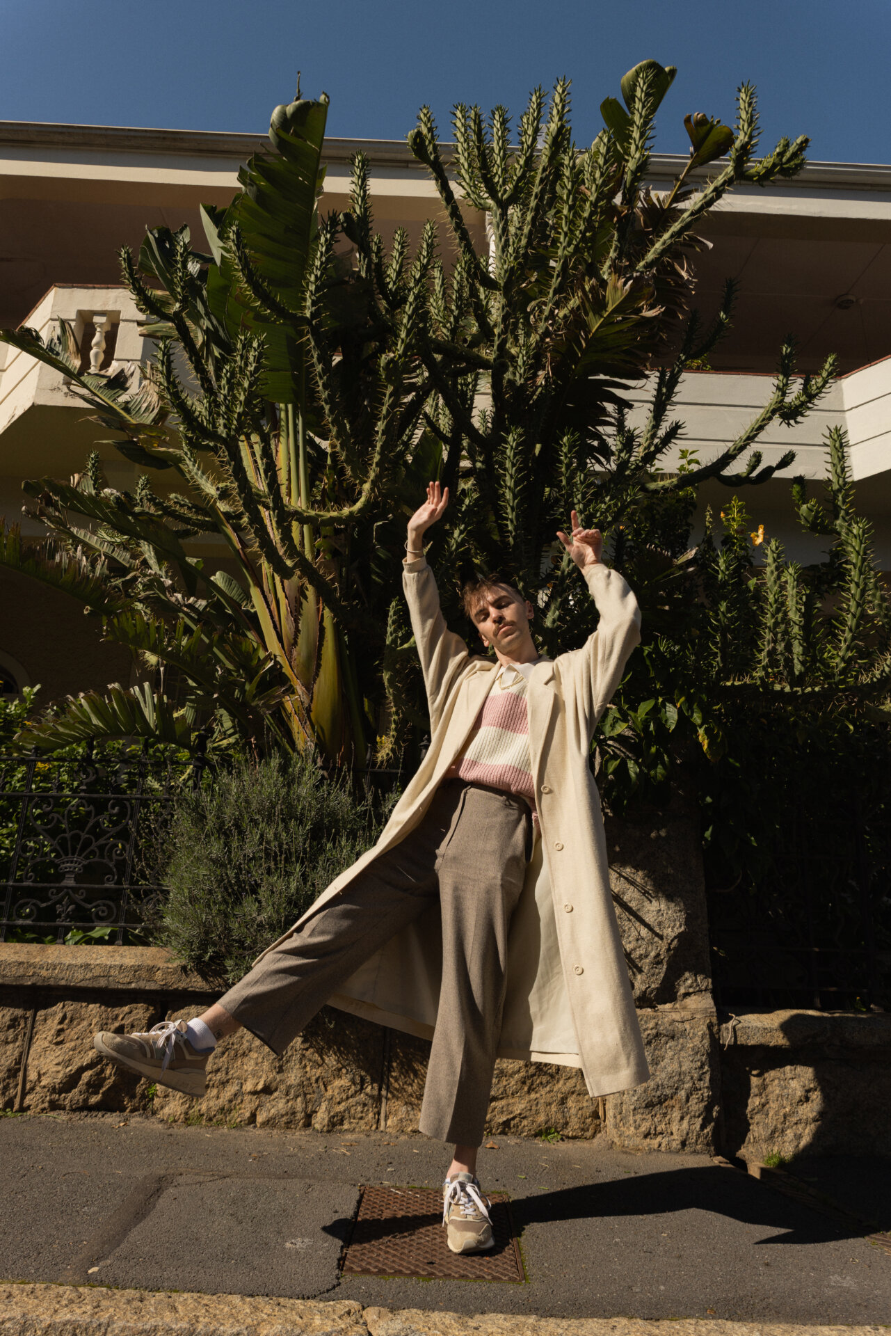 Sea Point Photoshoot with Warren Fuller and S Brazier Photography. Cape Town Editorial photoshoot ideas.